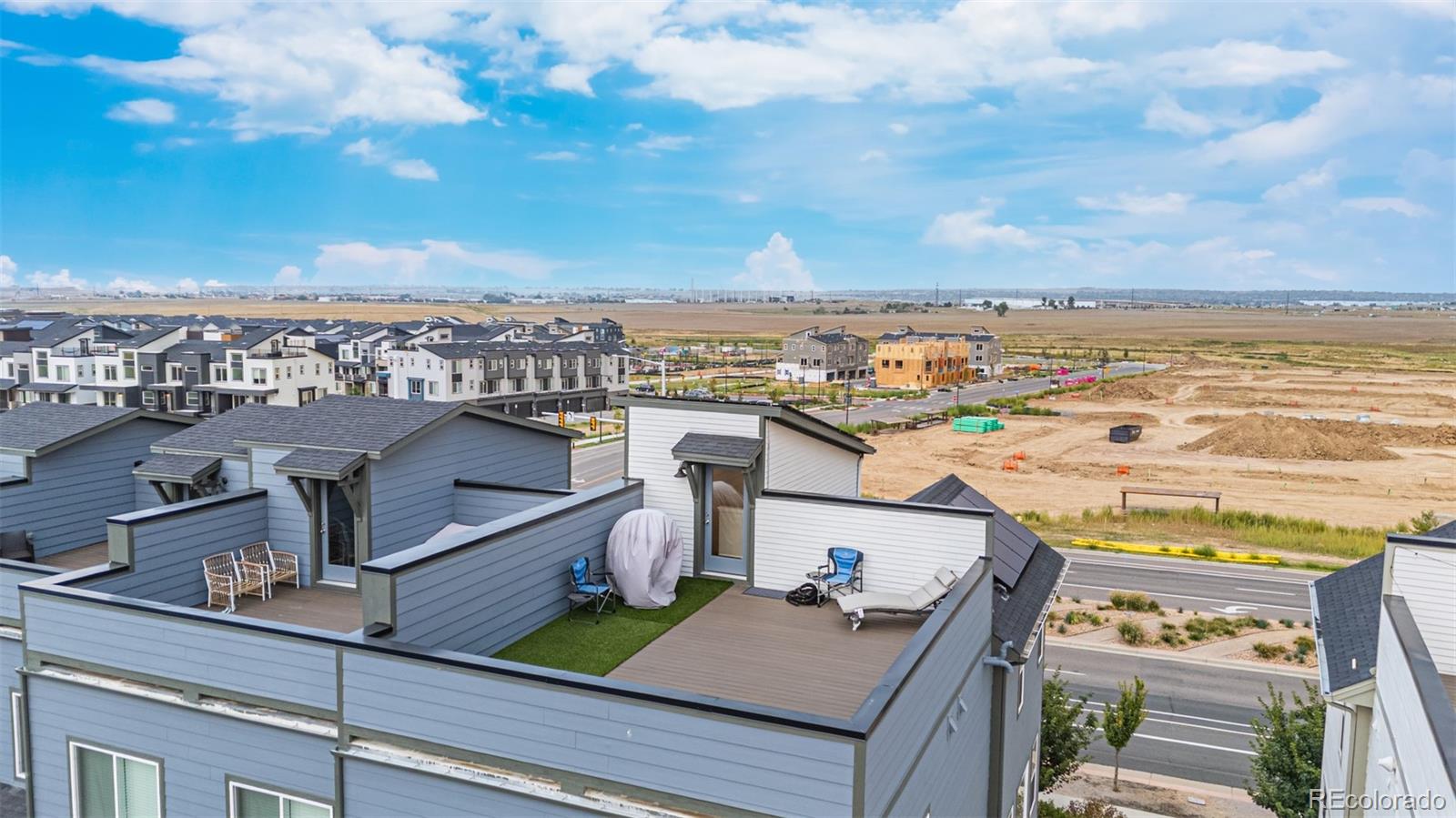 16586 Shoshone Place