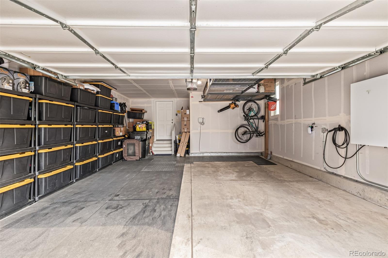 16586 Shoshone Place