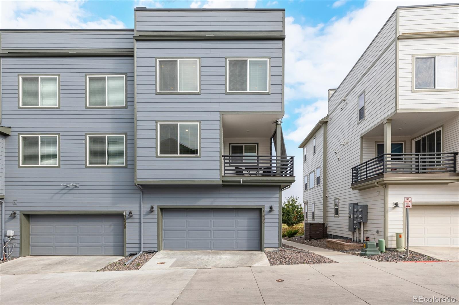 16586 Shoshone Place