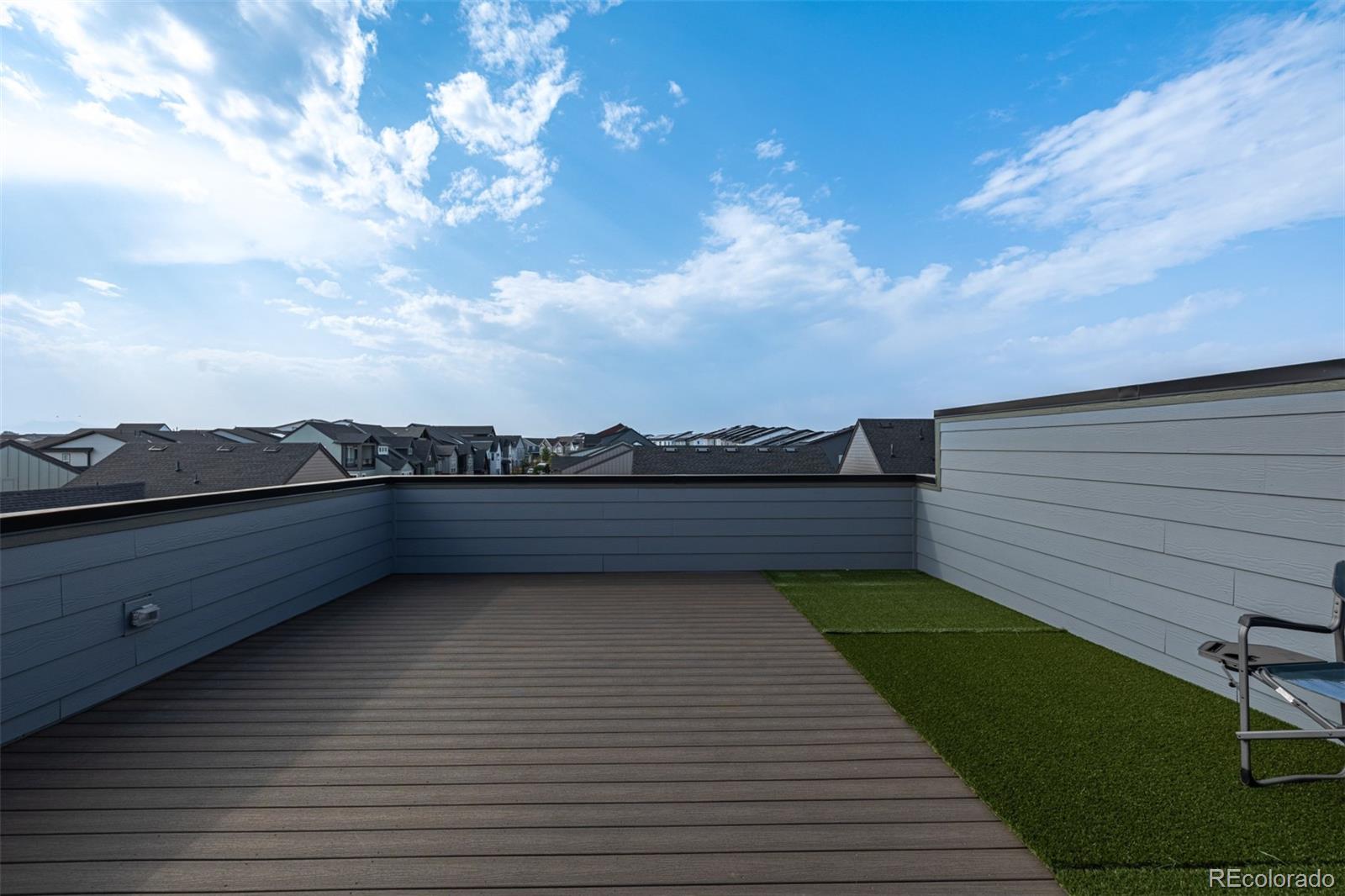 16586 Shoshone Place