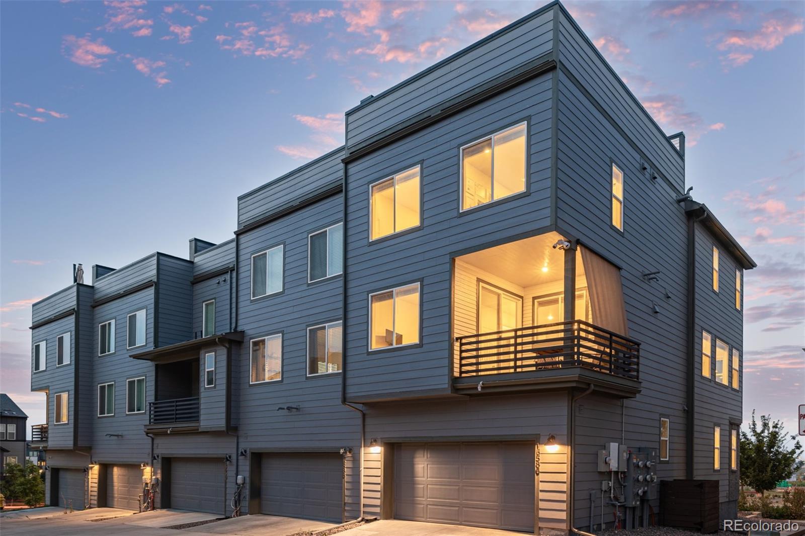 16586 Shoshone Place