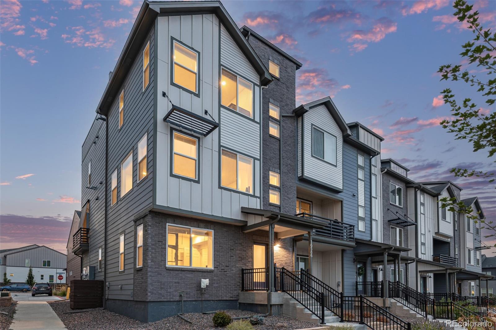 16586 Shoshone Place