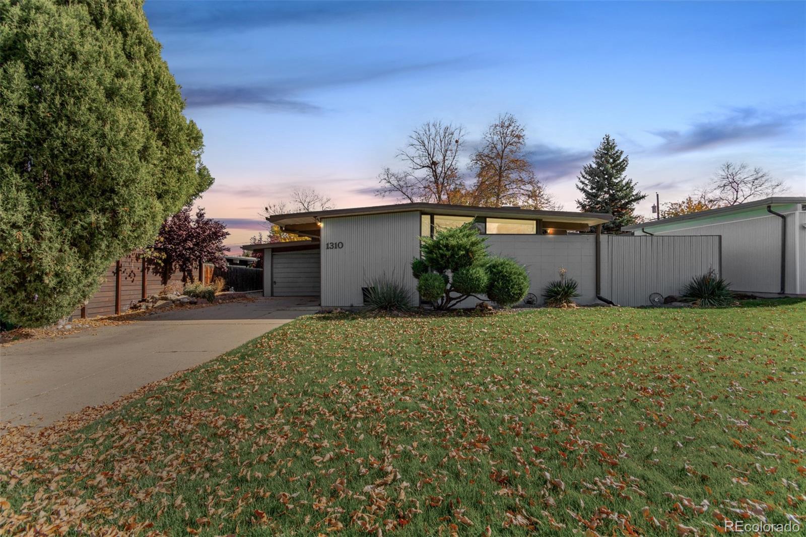 1310 S Dahlia Street