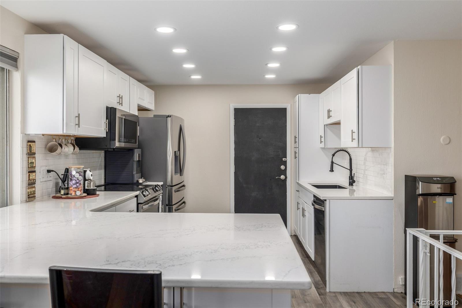 5413 Shoshone Street