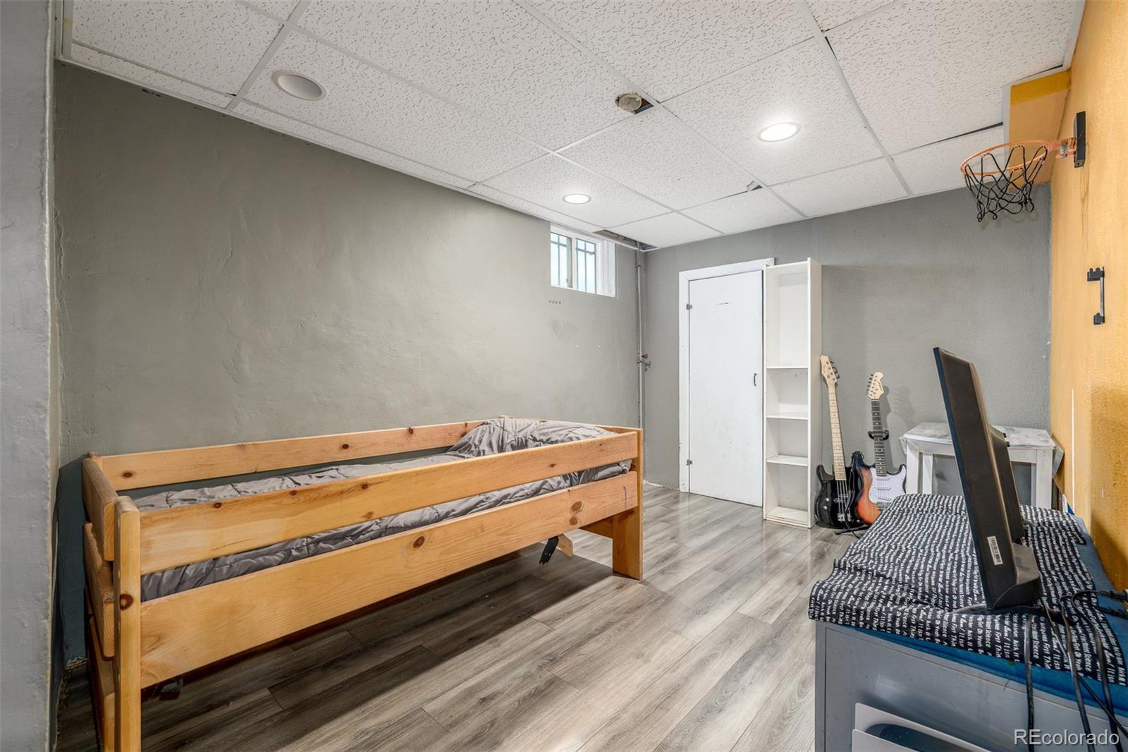 5413 Shoshone Street