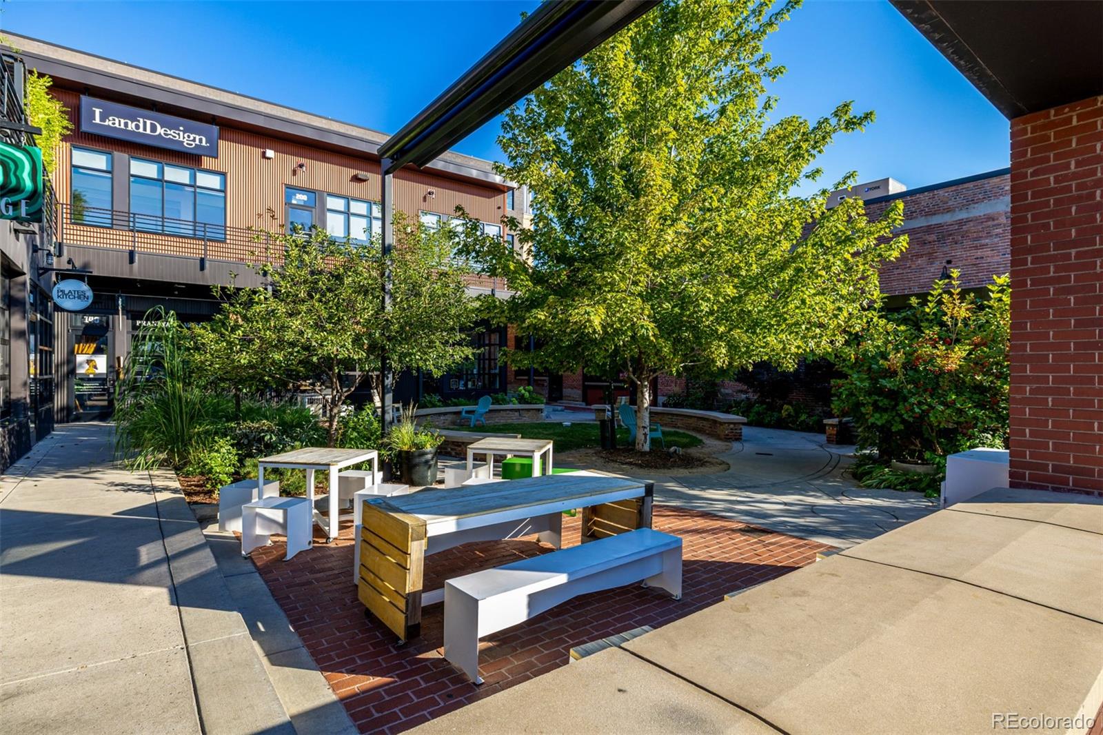 3095 Blake Street Unit: 2