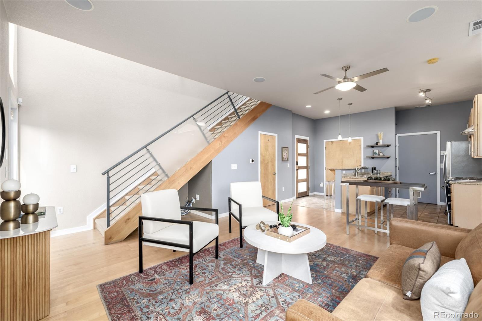 3095 Blake Street Unit: 2