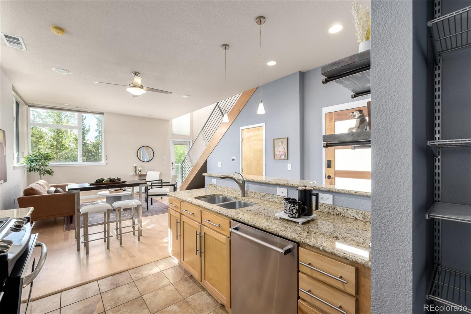 3095 Blake Street Unit: 2