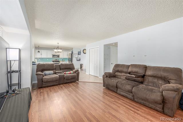 20189 E Berry Lane