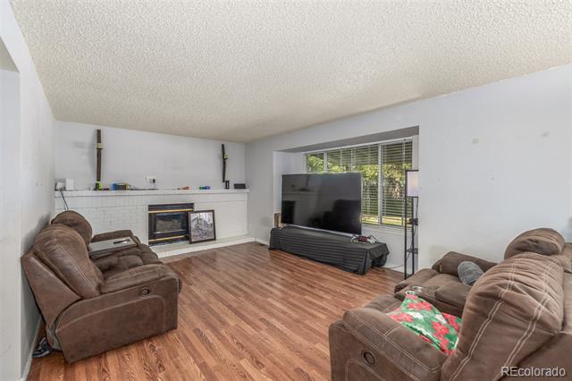 20189 E Berry Lane