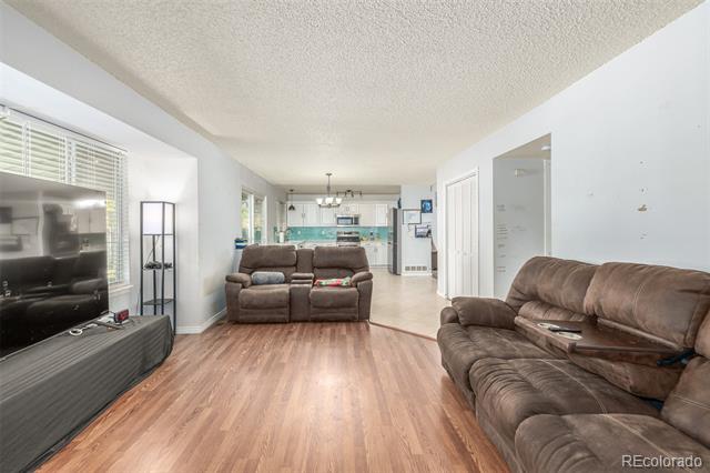 20189 E Berry Lane