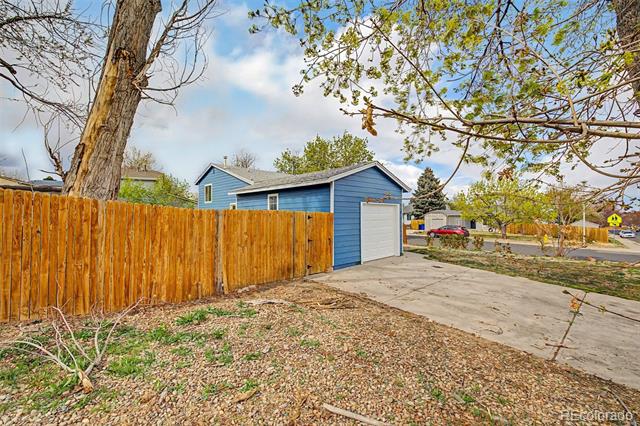 17391 E Layton Drive