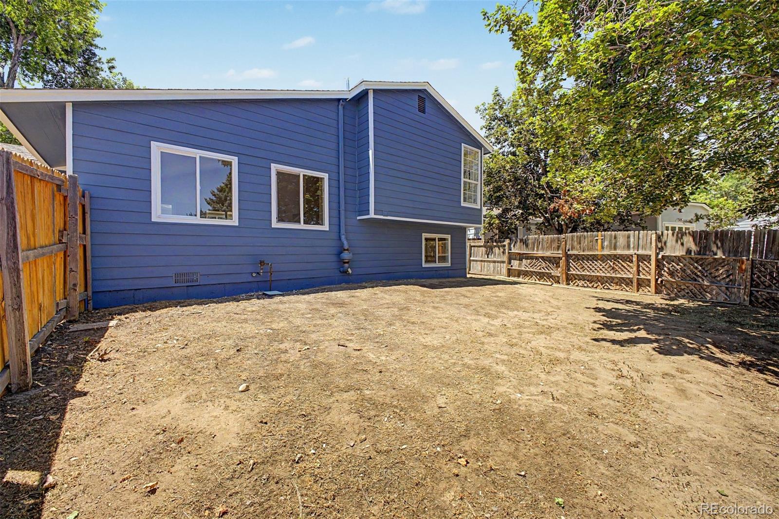 17391 E Layton Drive