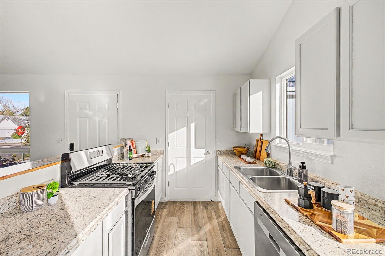 17391 E Layton Drive