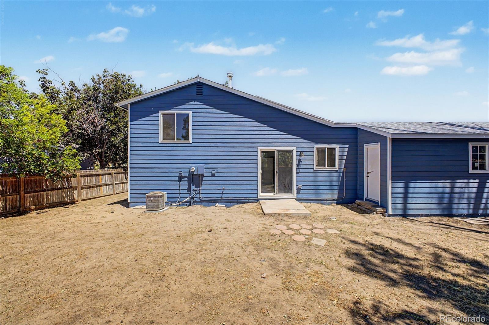 17391 E Layton Drive