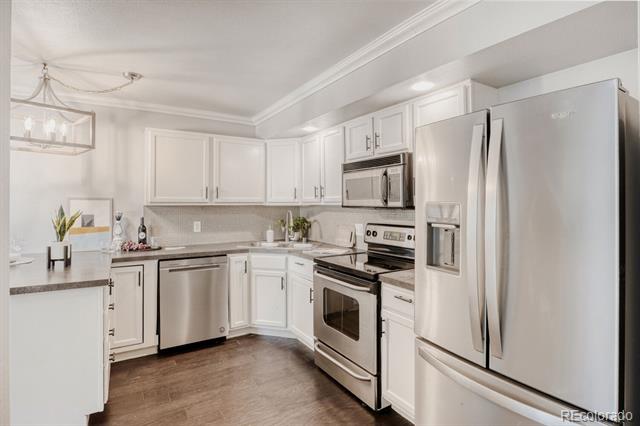 601 W 11th Avenue Unit: 717