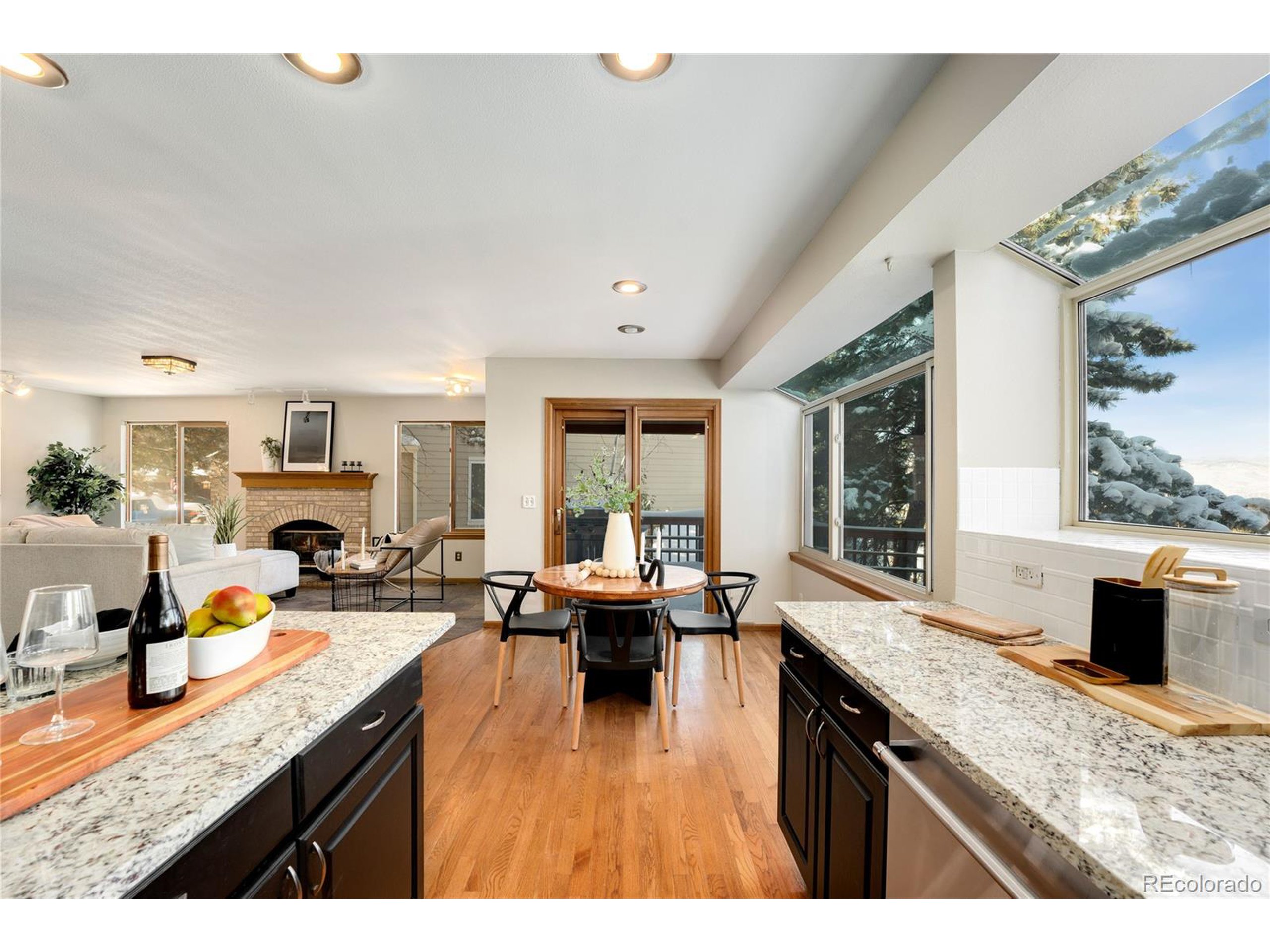 15975 W Ellsworth Pl