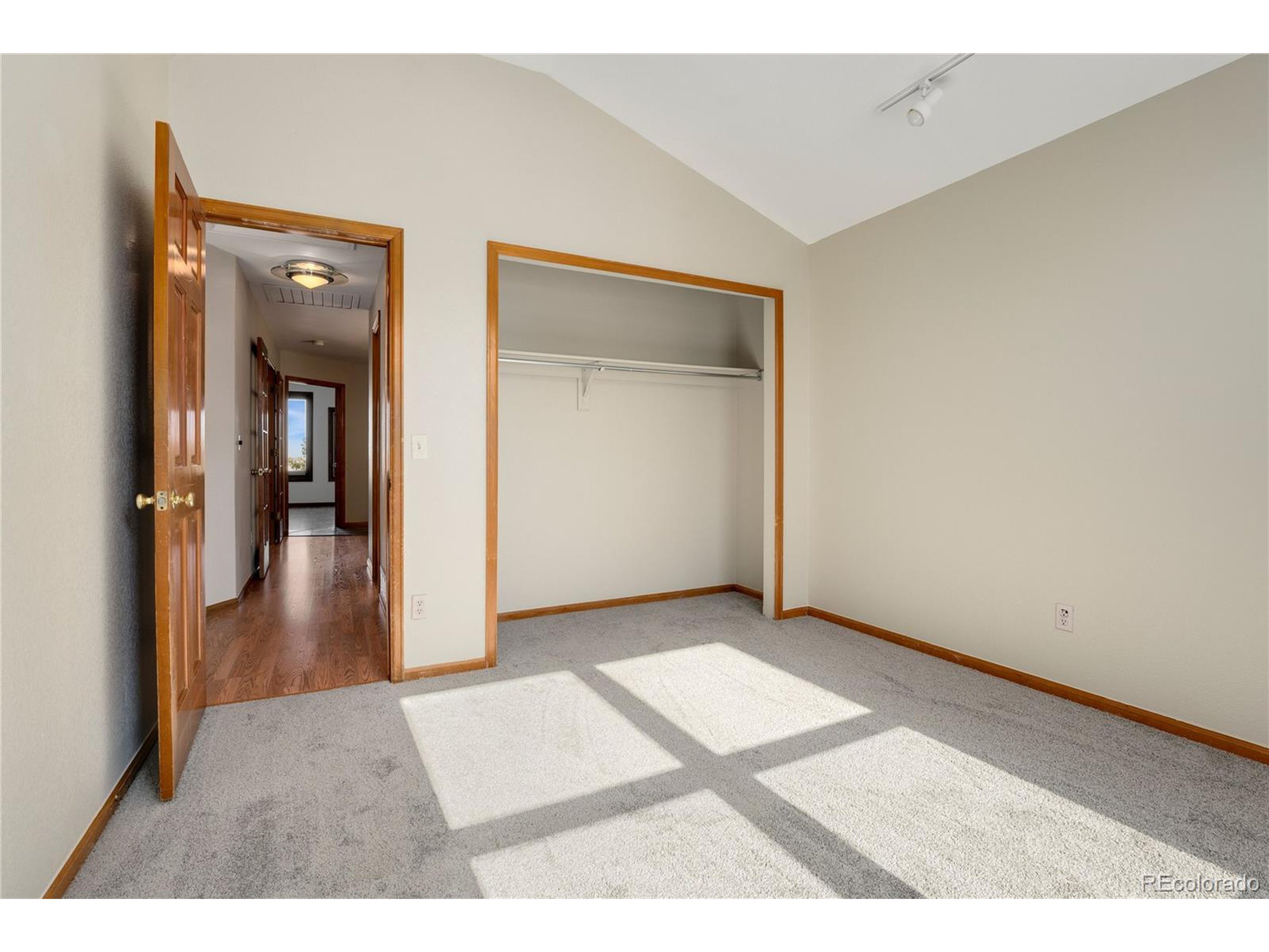 15975 W Ellsworth Pl