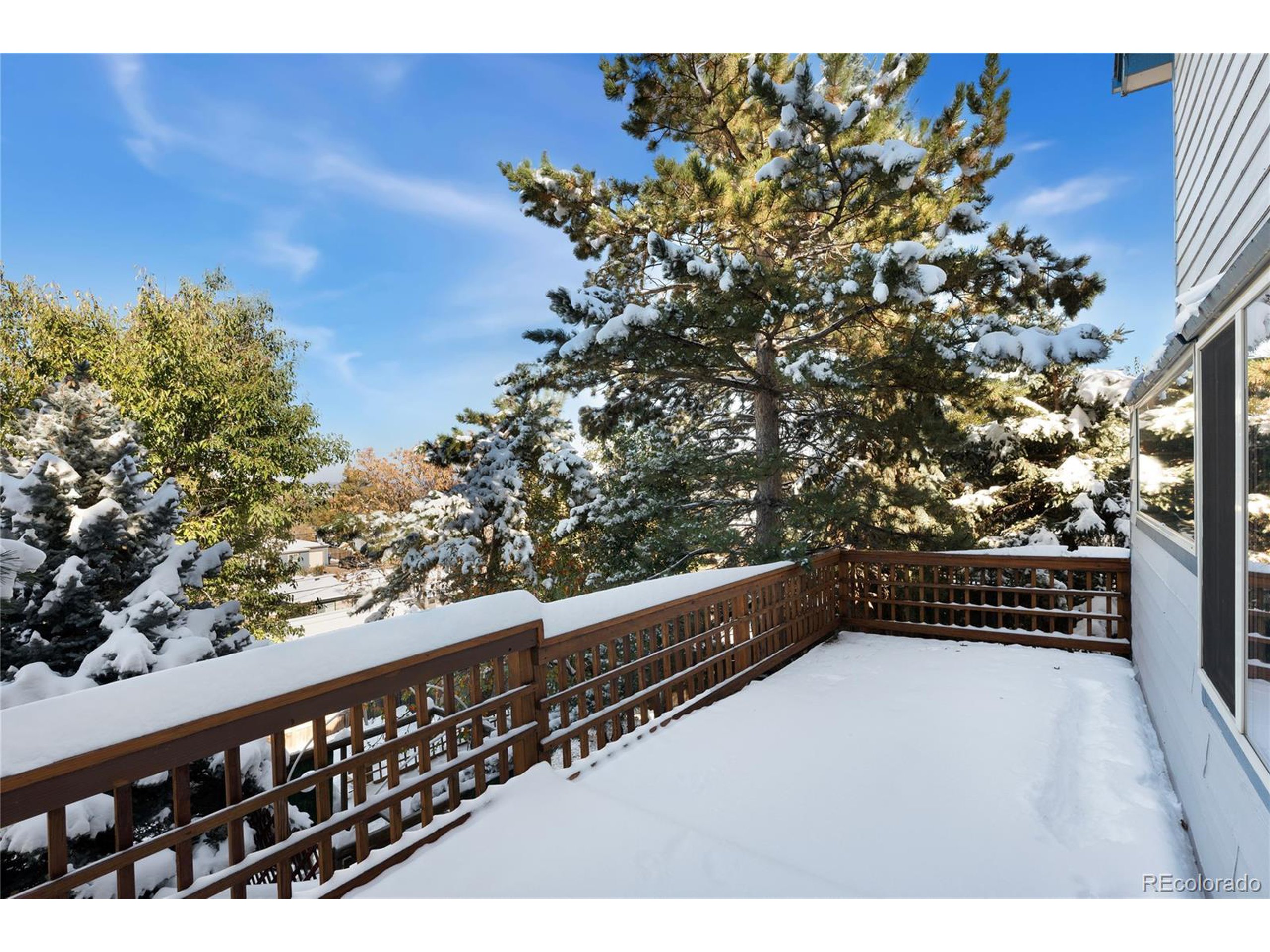 15975 W Ellsworth Pl