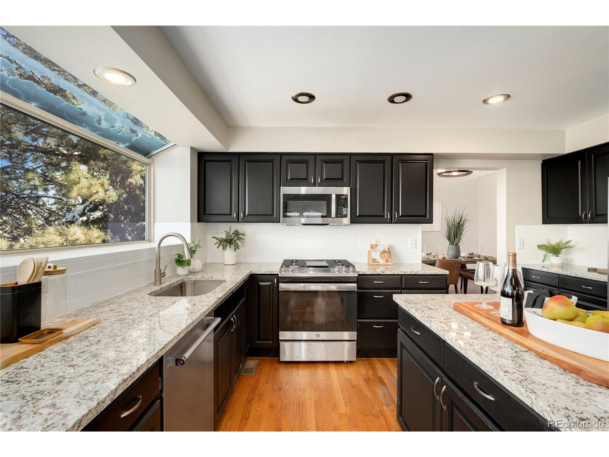 15975 W Ellsworth Pl