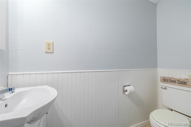 11455 W 17th Place