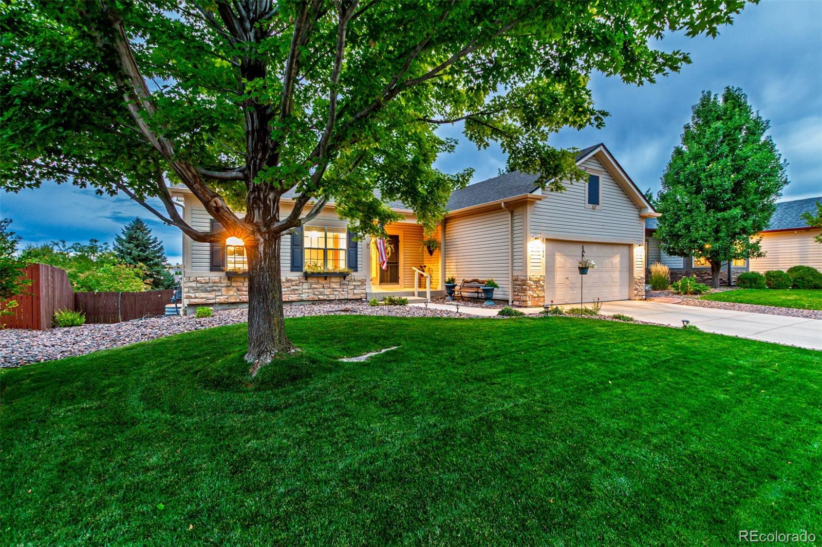 21132 Hawthorne Lane