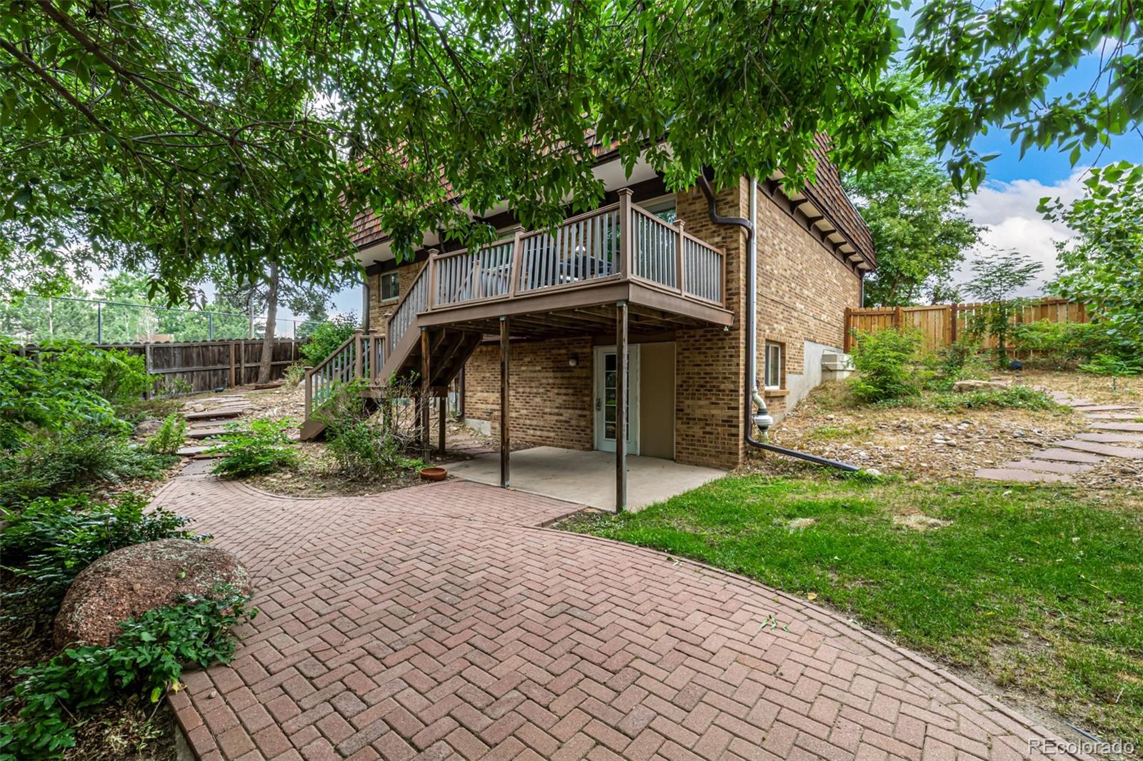 13946 E Radcliff Drive