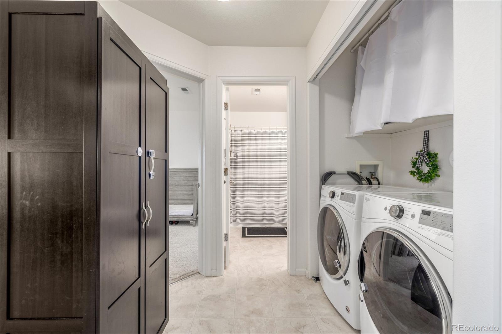 5255 Memphis Street Unit: 823