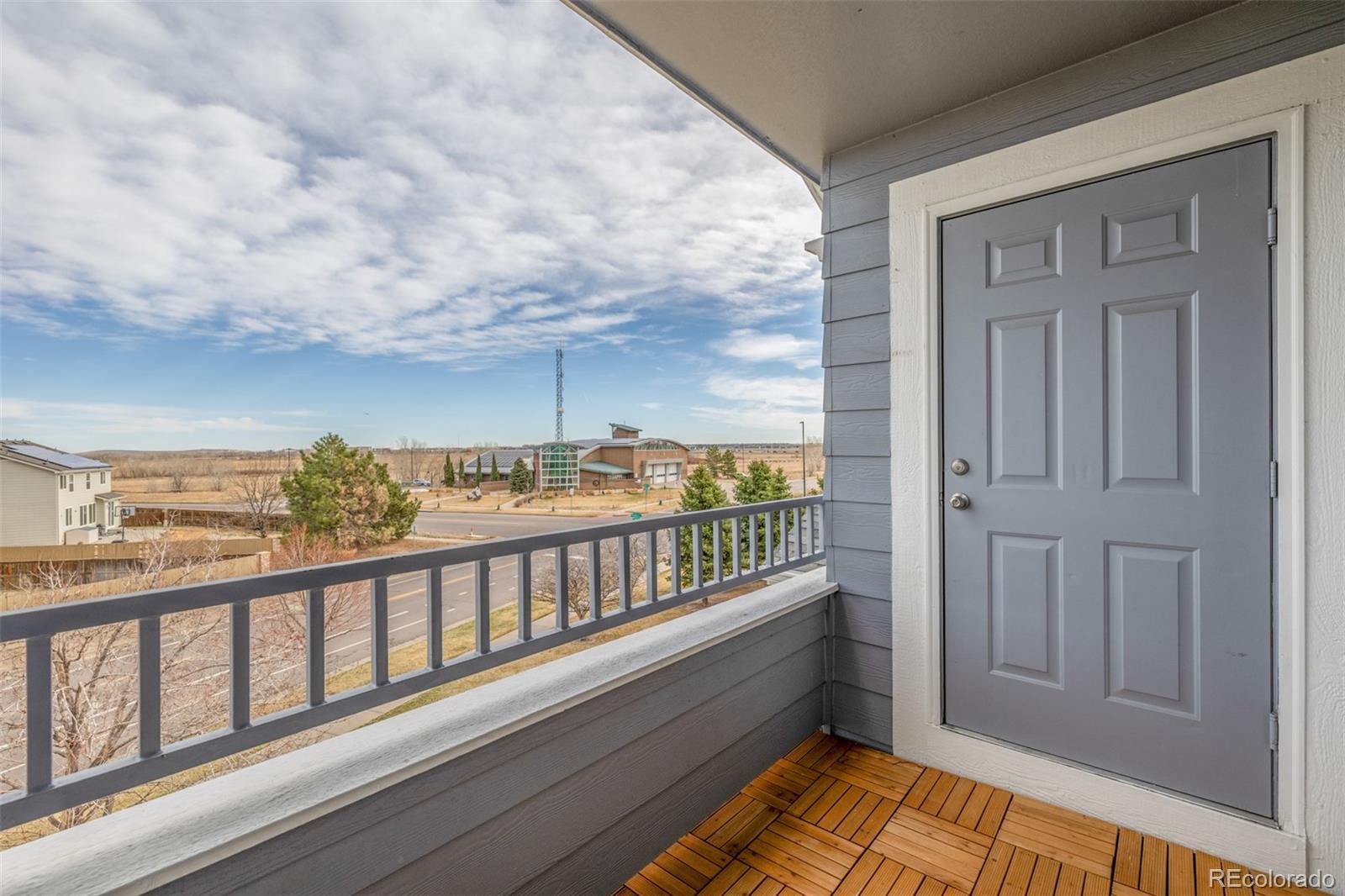 5255 Memphis Street Unit: 823