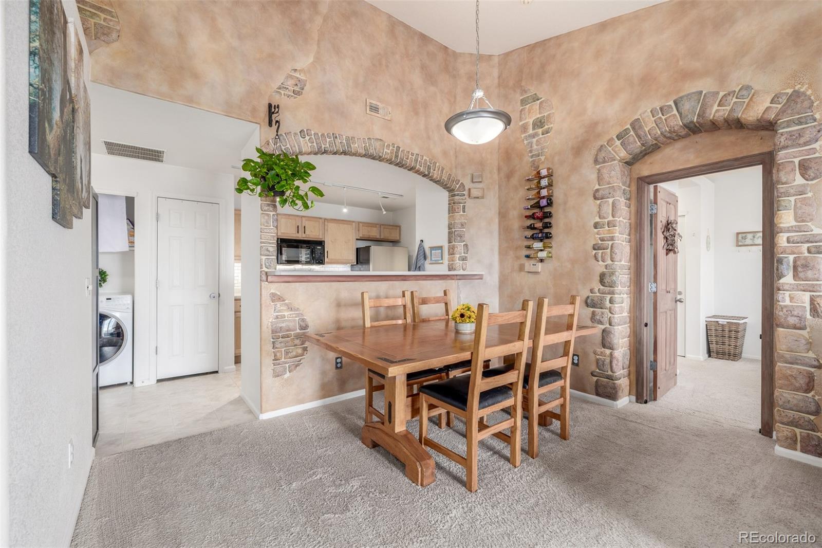 5255 Memphis Street Unit: 823