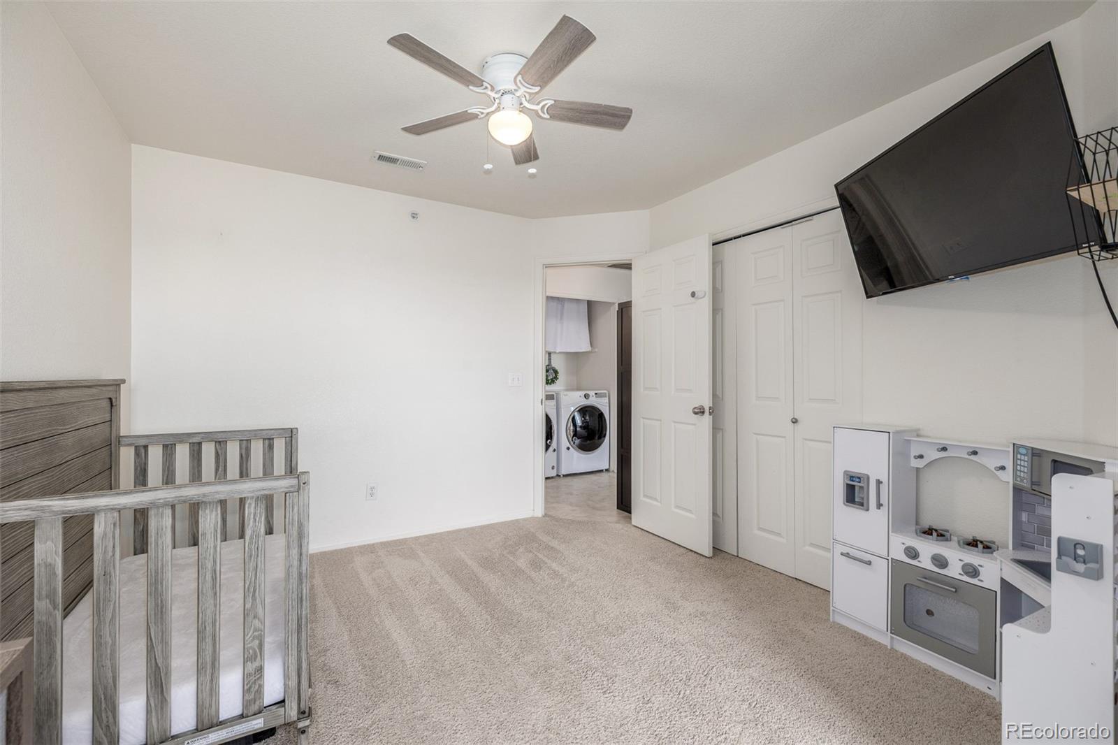 5255 Memphis Street Unit: 823
