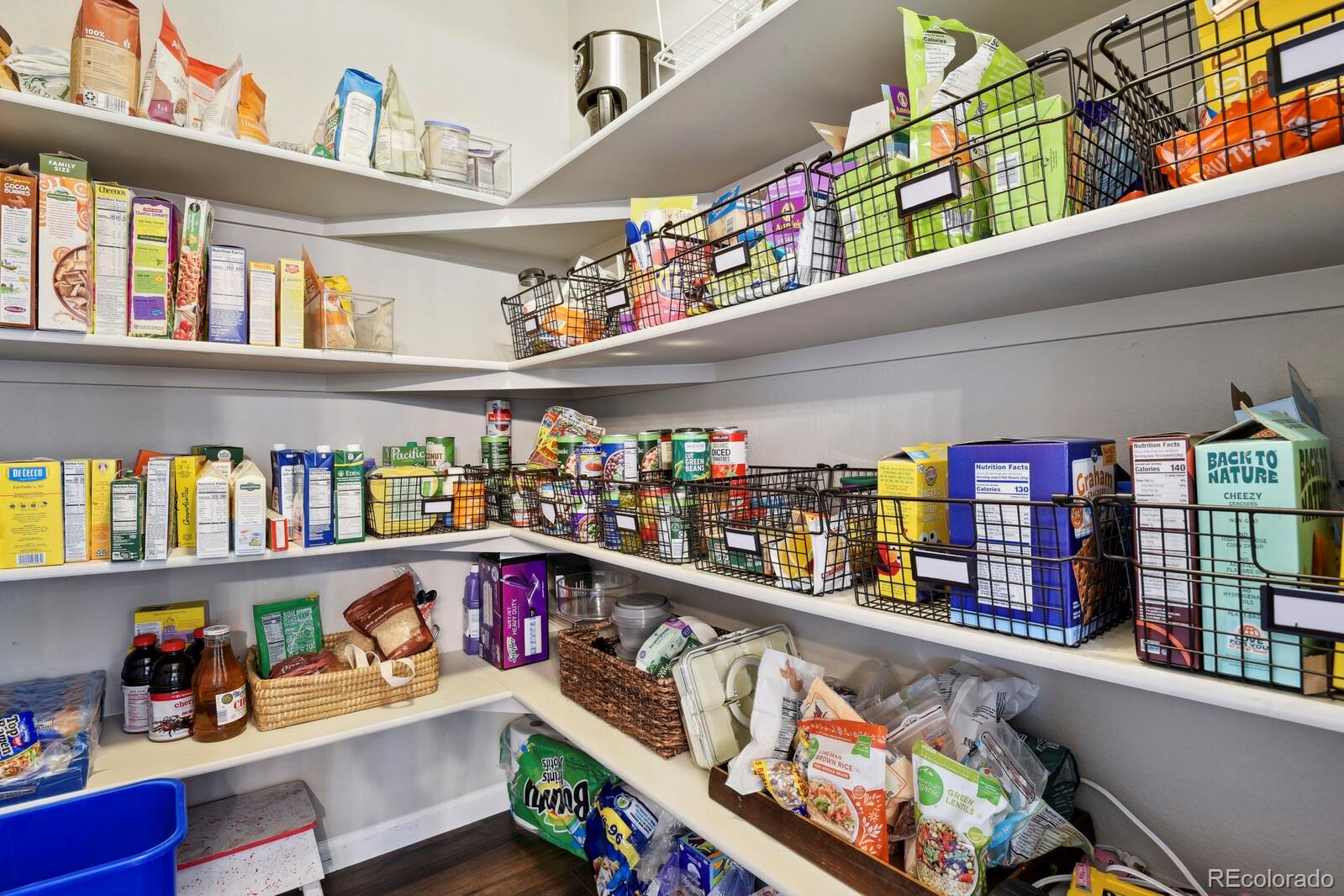 11008 Hayloft Street