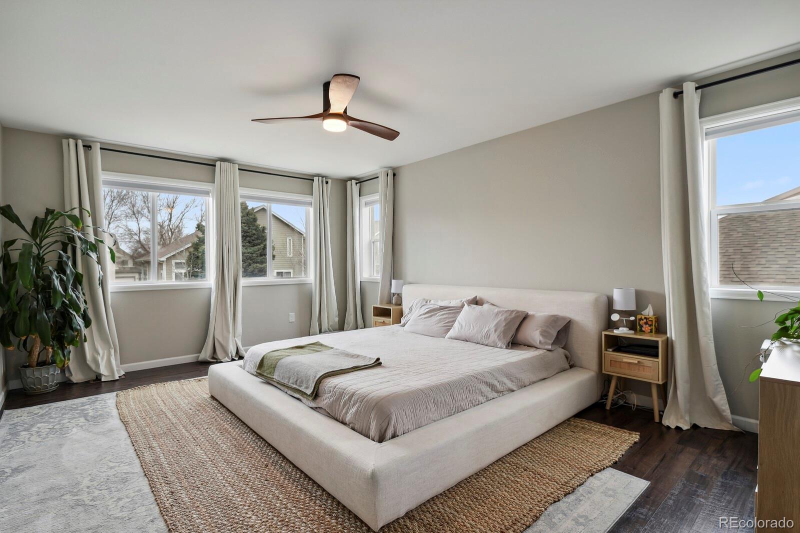 11008 Hayloft Street