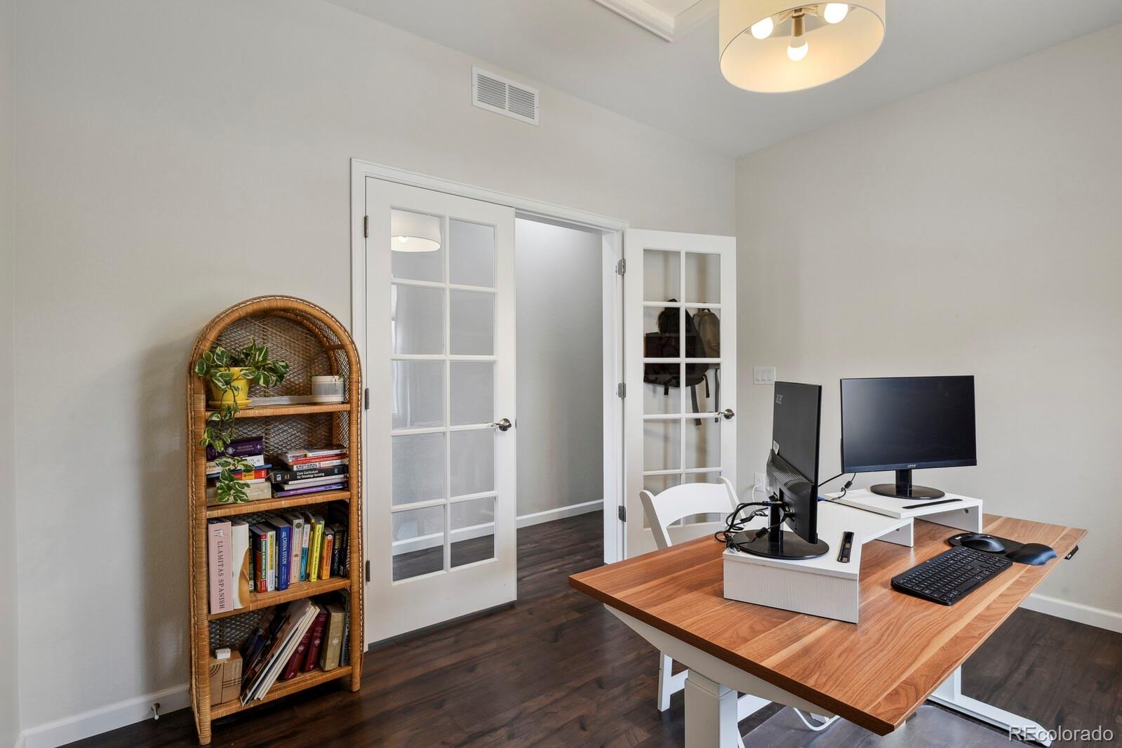 11008 Hayloft Street