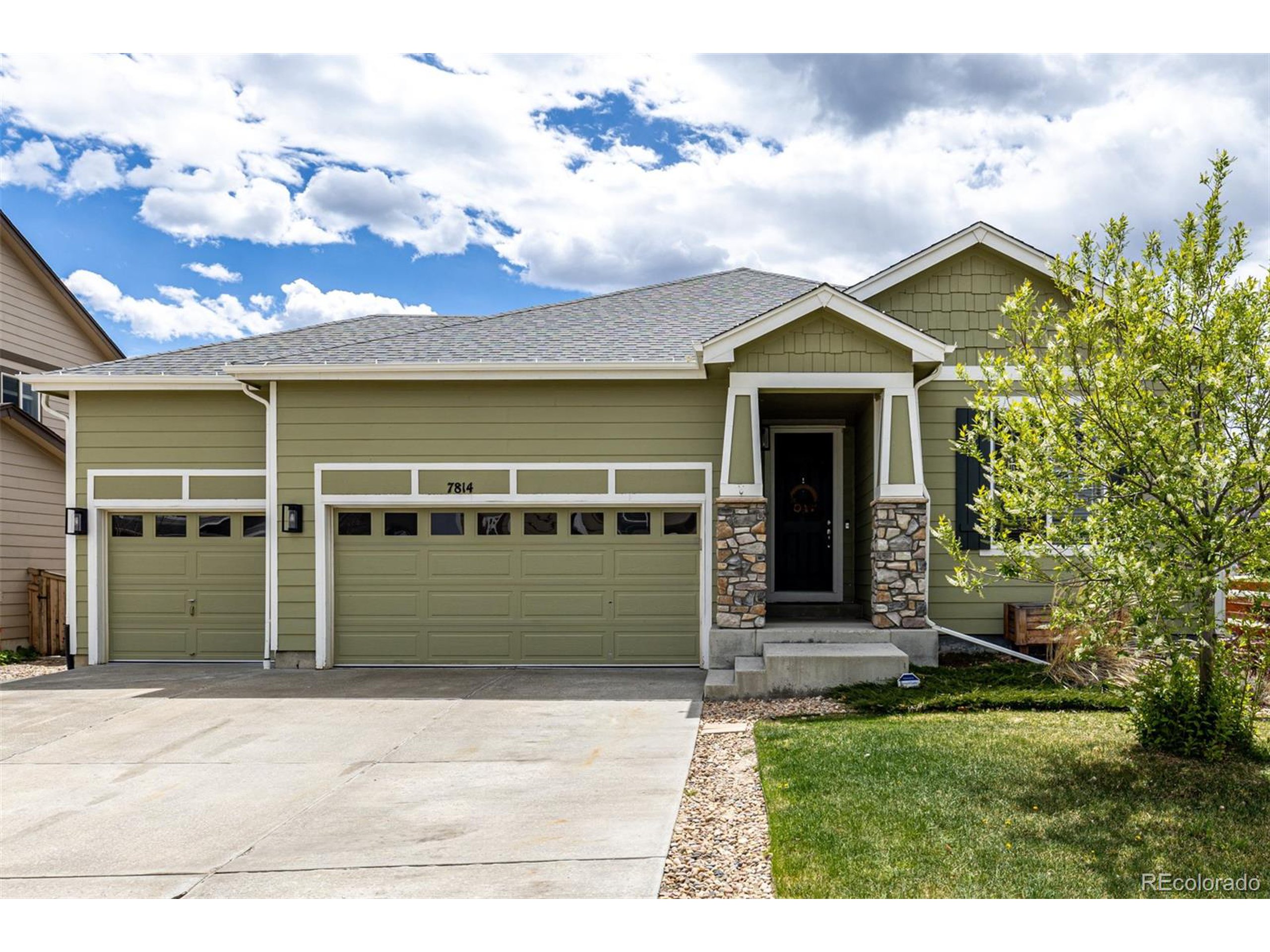 7814 Grady Cir