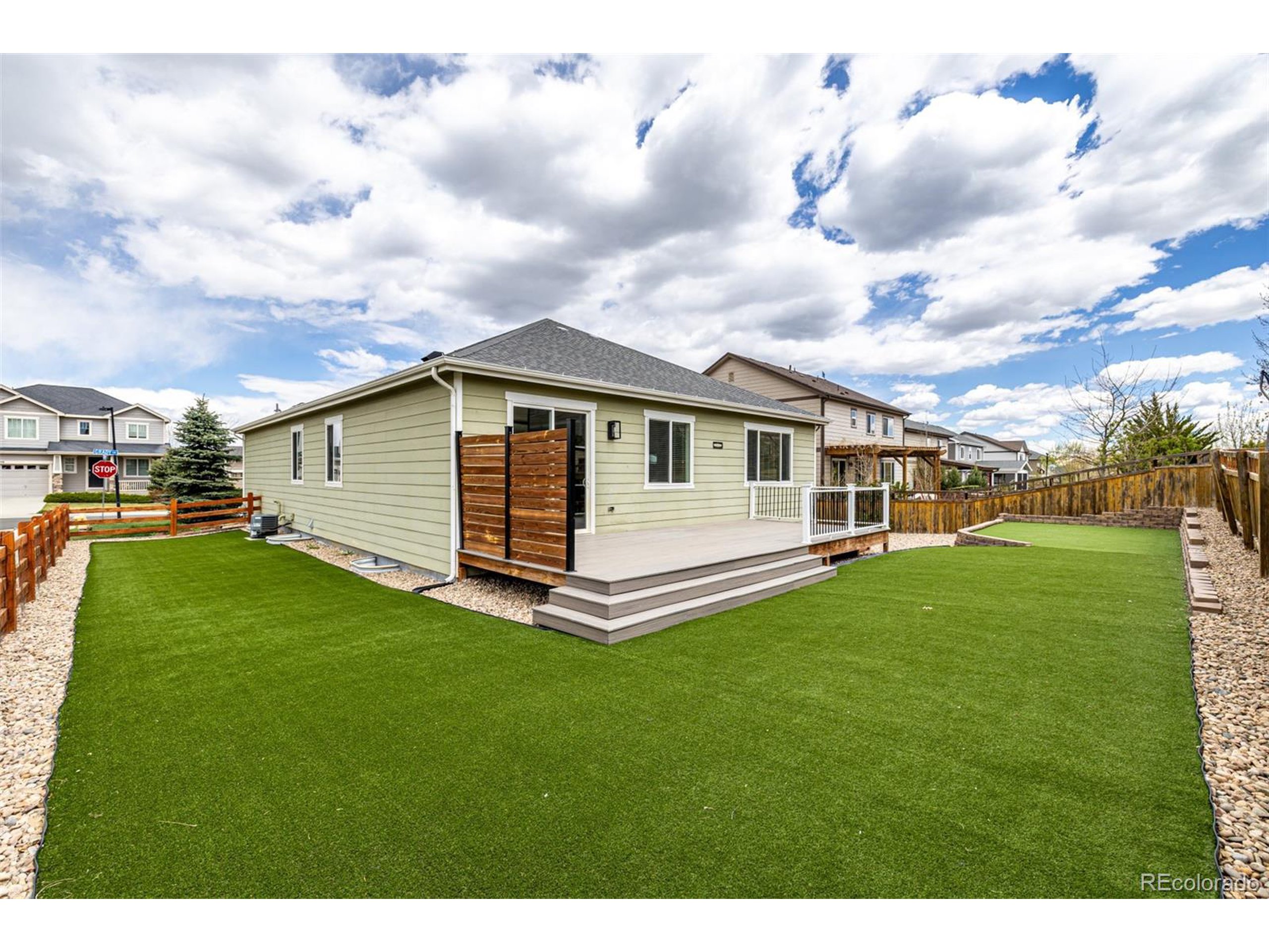 7814 Grady Cir