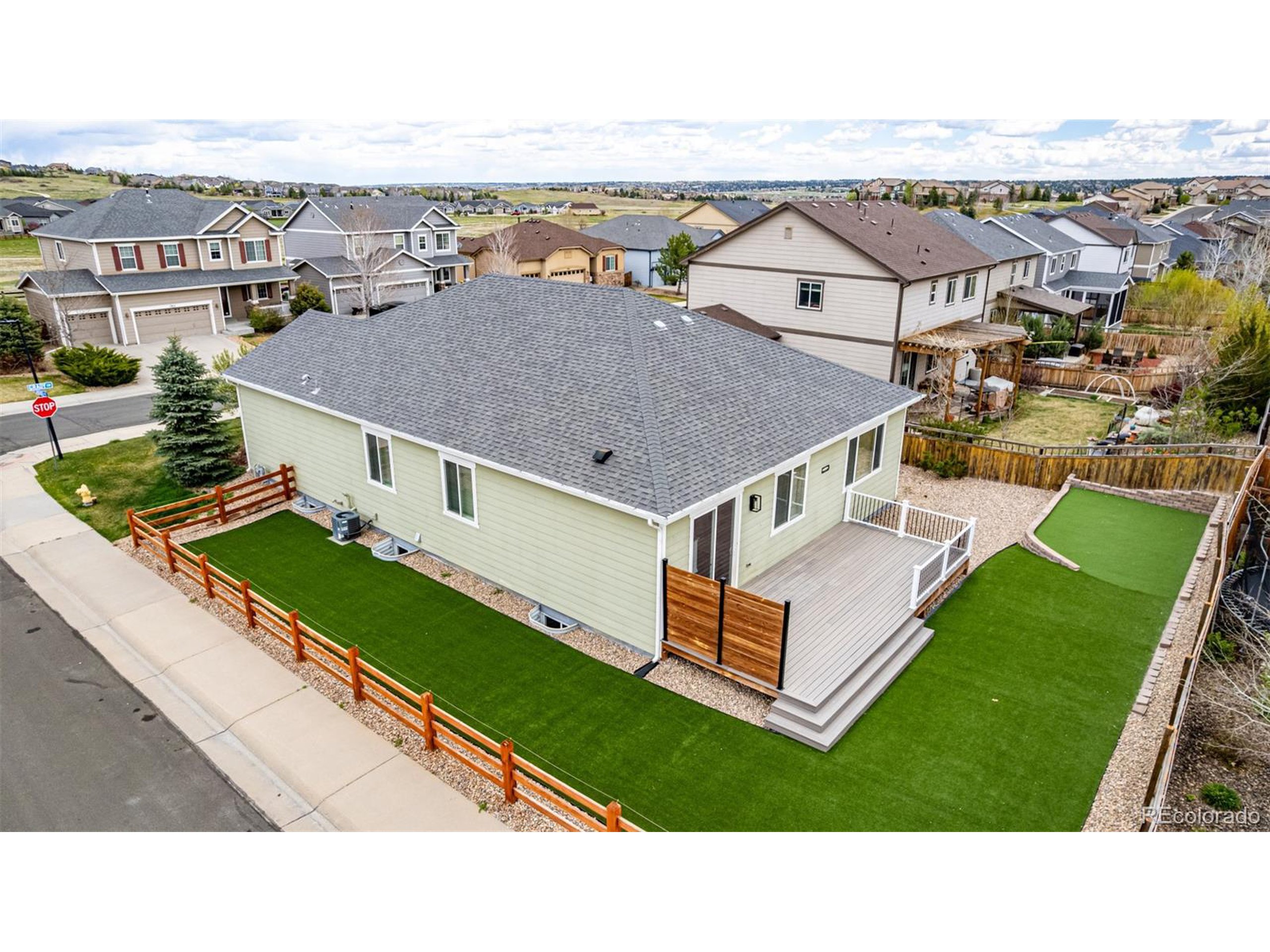 7814 Grady Cir
