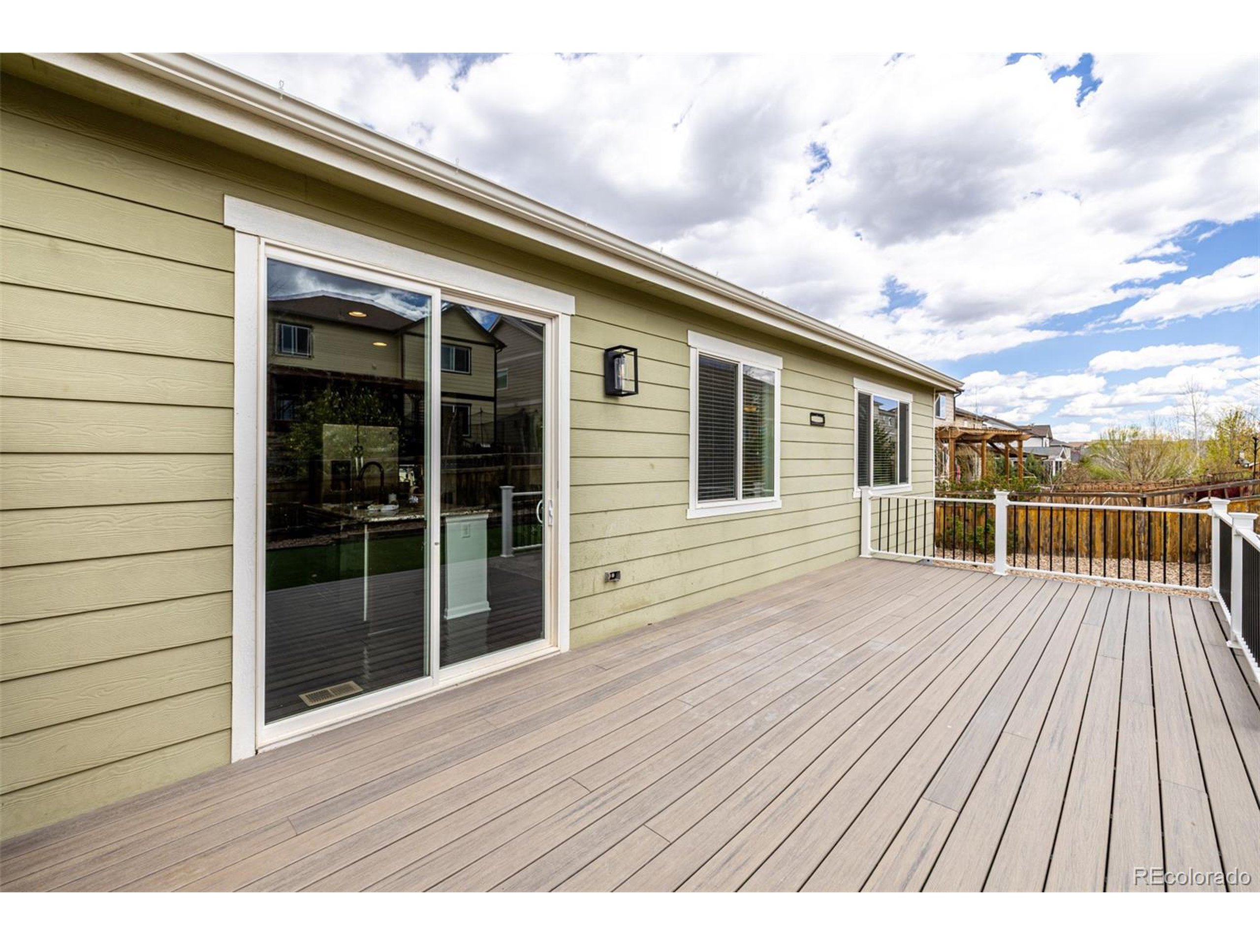 7814 Grady Cir