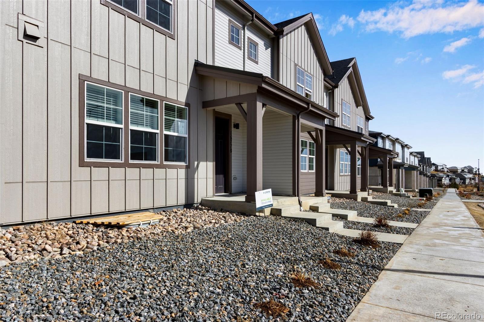 16778 W 93rd Place