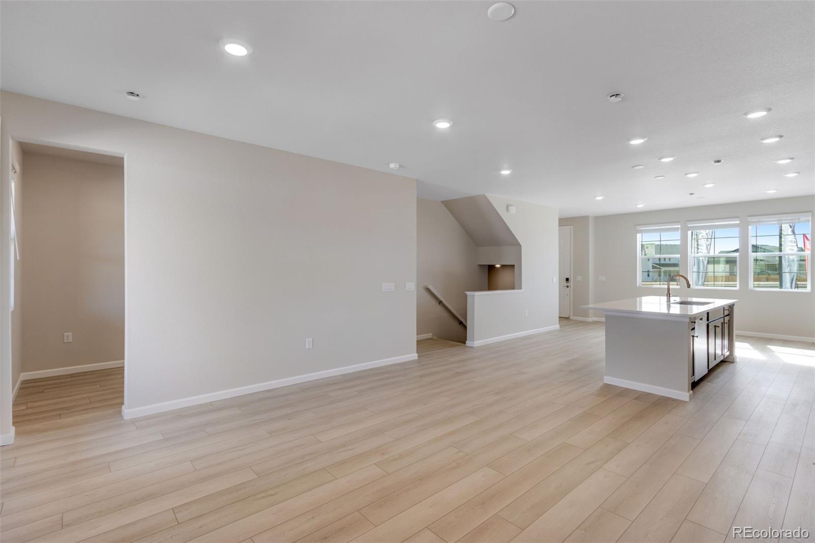 16778 W 93rd Place