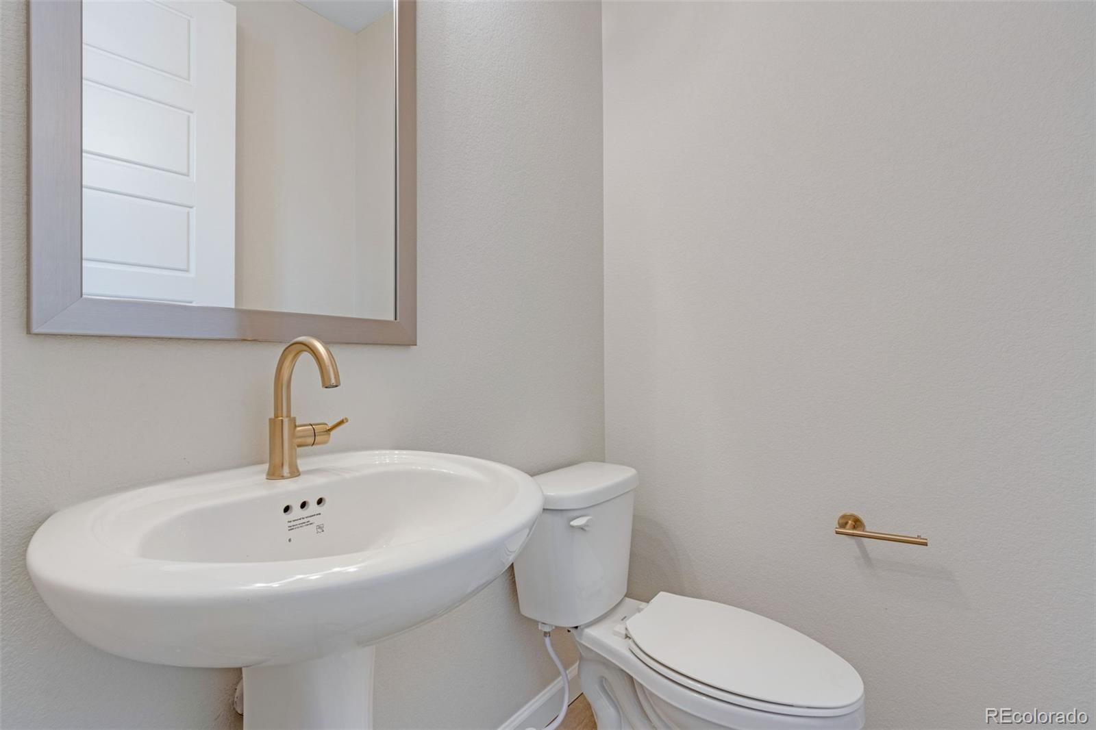 16778 W 93rd Place