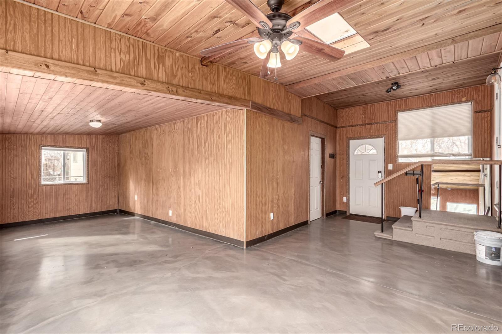 3110 W Bear Creek Drive