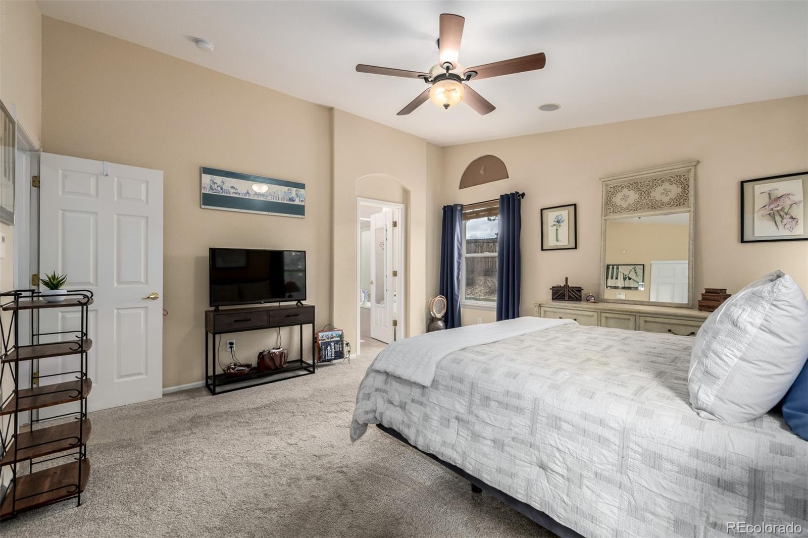 8219 Wetherill Circle
