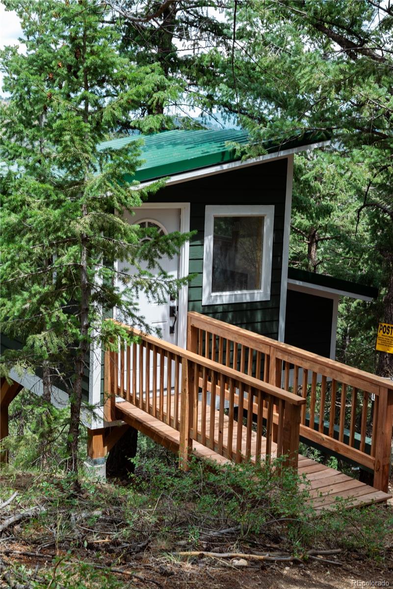 000 Hidden Wilderness Road