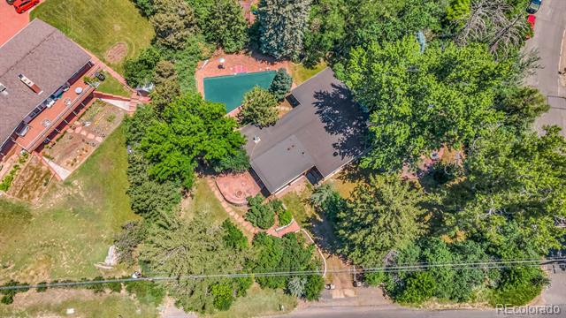 1 Lindenwood Drive