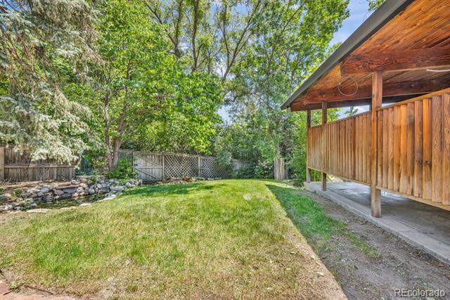 1 Lindenwood Drive