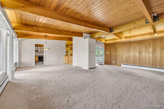 1 Lindenwood Drive