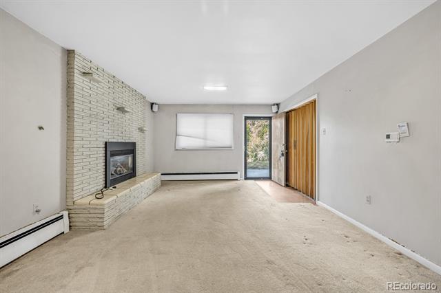 1 Lindenwood Drive