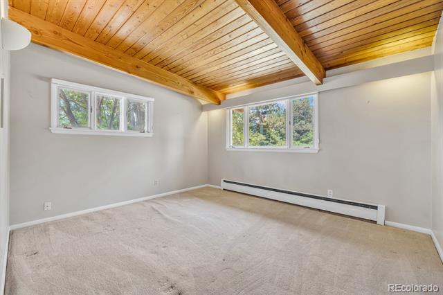 1 Lindenwood Drive