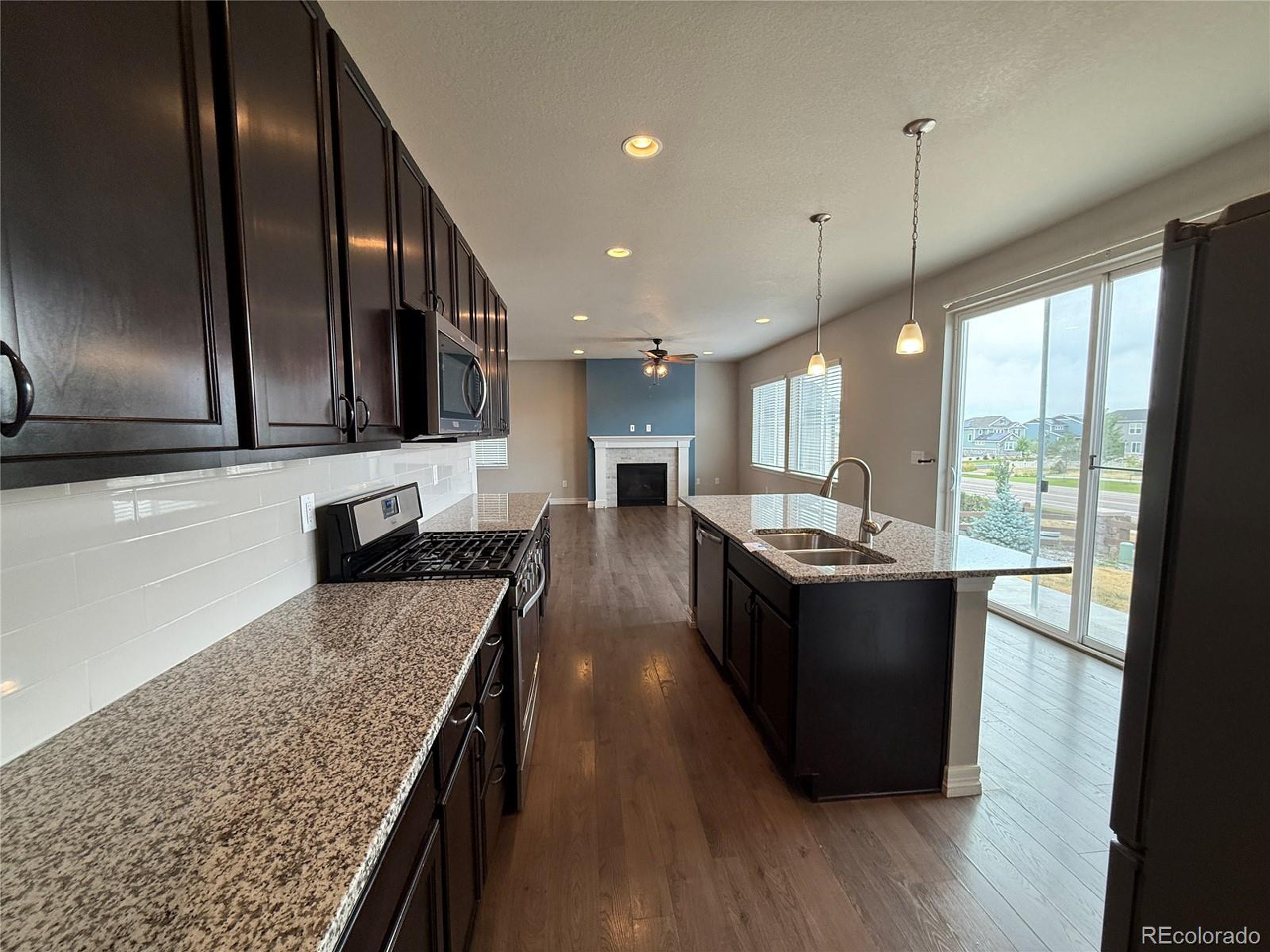 7324 S Scottsburg Way